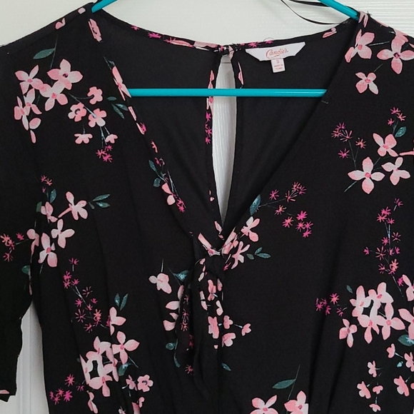 Candie's floral shorts romper - Picture 2 of 11